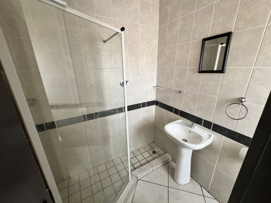 6 Bedroom Property for Sale in Orkney North West